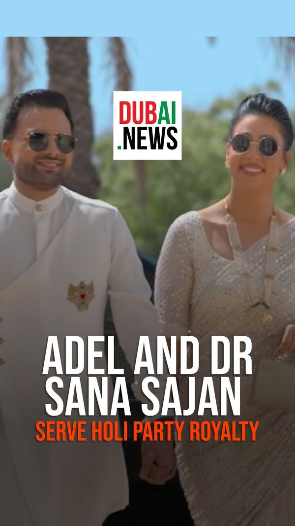 This Desi Bling Holi entrance was giving FULL luxury party energy.